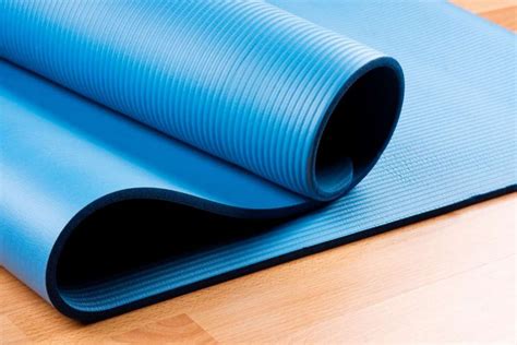 How Thick Should My Yoga Mat Be: Unraveling the Layers of Comfort and Stability